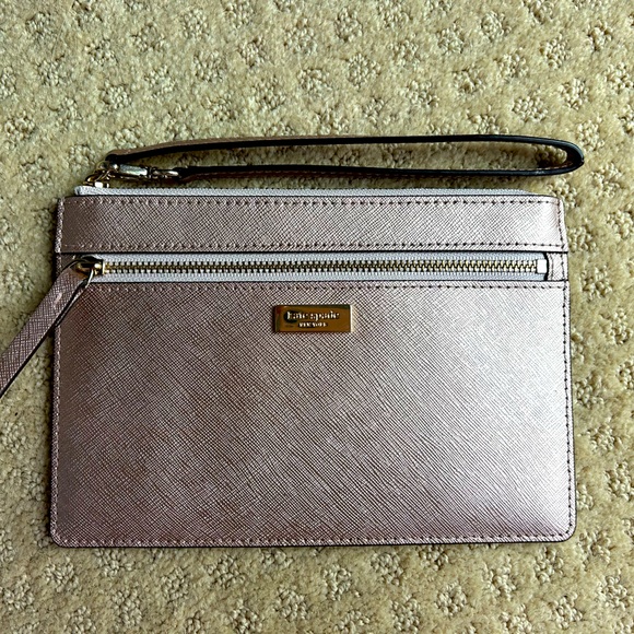 kate spade Handbags - Kate Spade Rose Gold Clutch